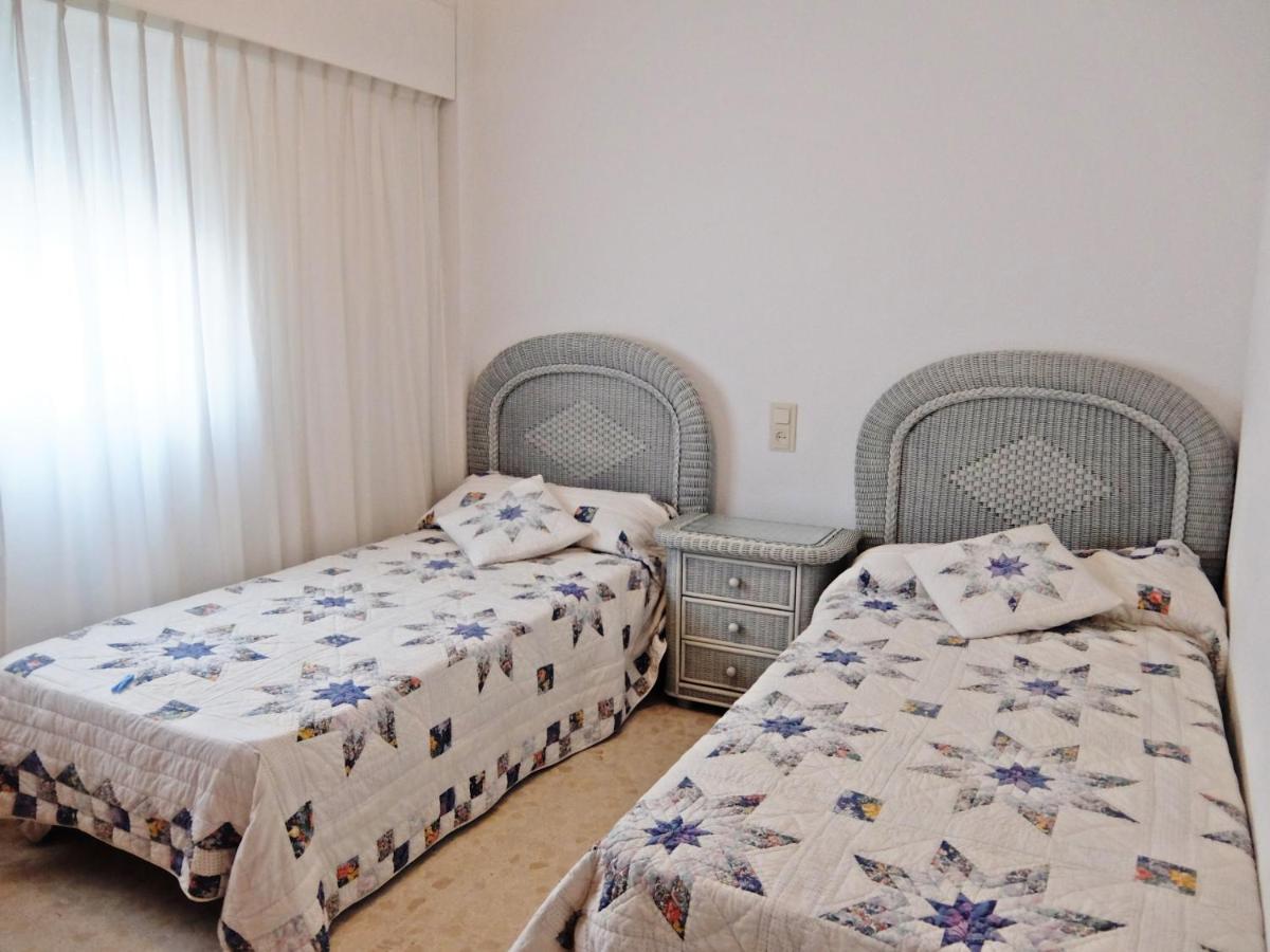 Apartament Parque Mota - Alquiler Solo A Familias Playa de Gandia Zewnętrze zdjęcie